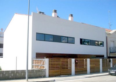 Obra nueva | Construcción de 2 viviendas unifamiliares en Santa Susanna (Barcelona)